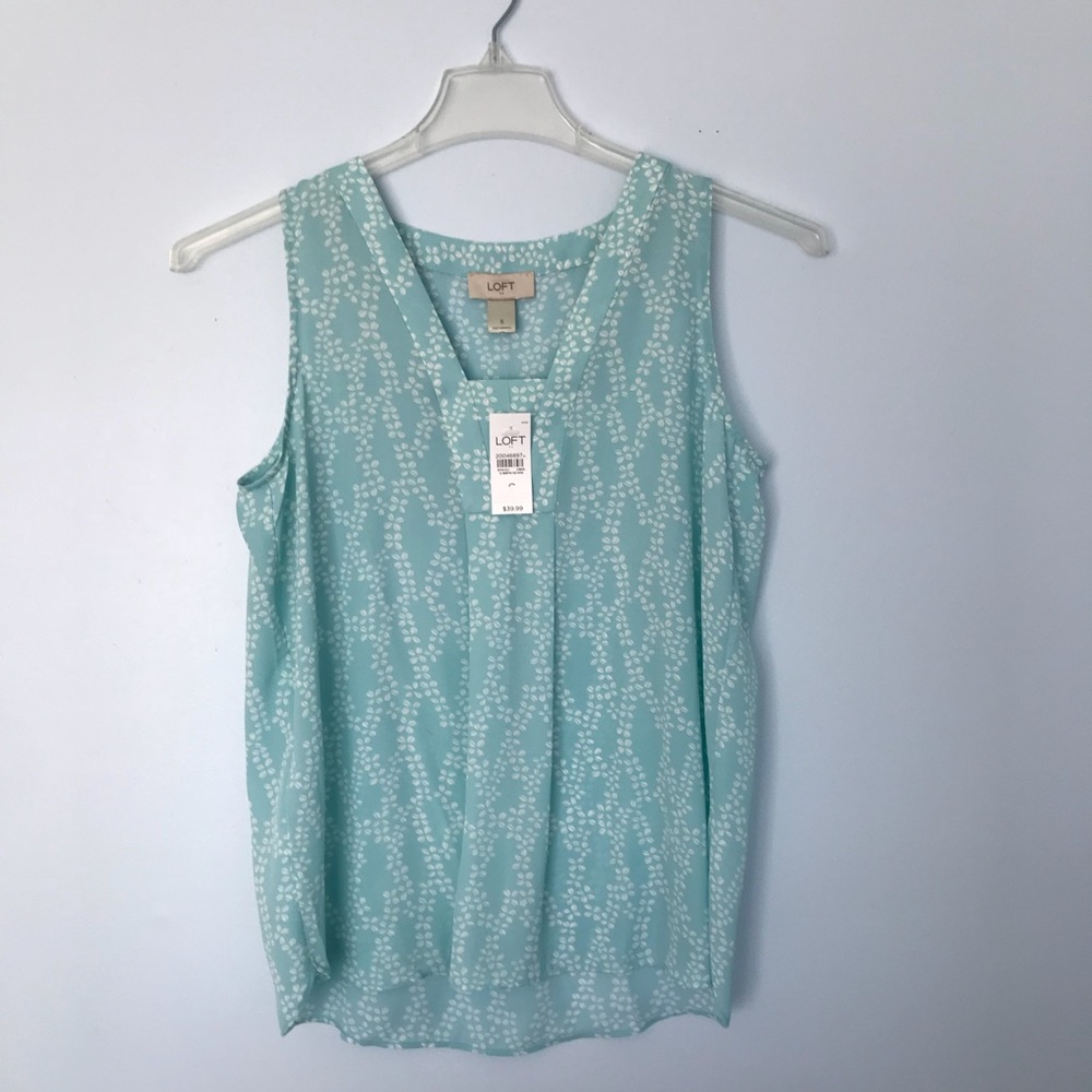 Beautiful blue LOFT sleeveless top, Small. NWT